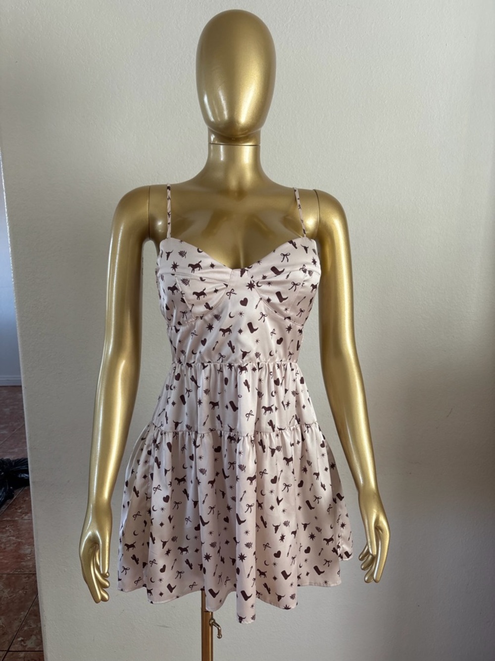 Le Lis Light Pink Printed Spaghetti Strap Mini Dress